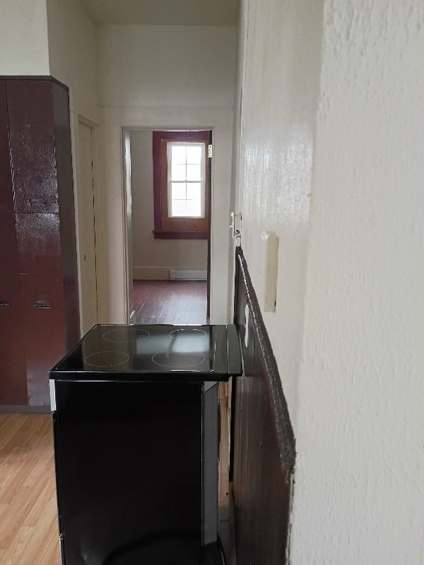 613 S Ankeny Ave - Photo 4 of 12