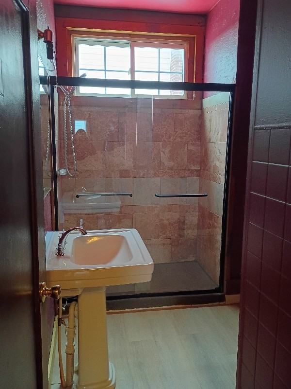 613 S Ankeny Ave - Photo 7 of 12