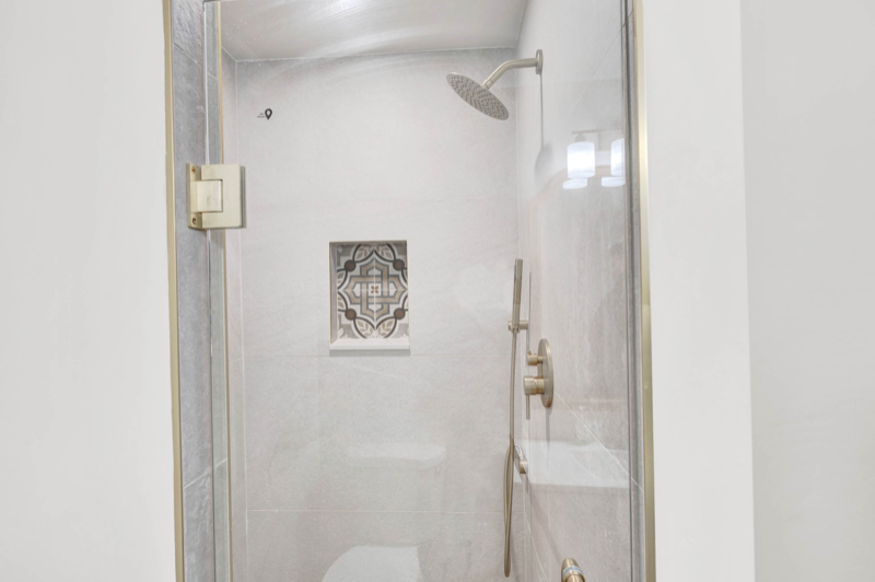 526 Olive St #MAIN - Photo 6 of 12