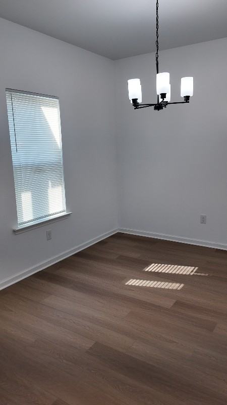 698 Delta Rd - Photo 4 of 11