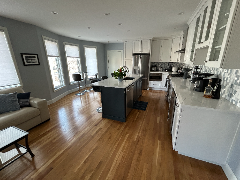 955 E Broadway #4 - Photo 3 of 19