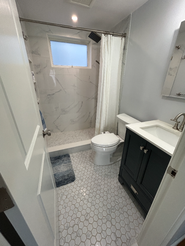 955 E Broadway #4 - Photo 5 of 19