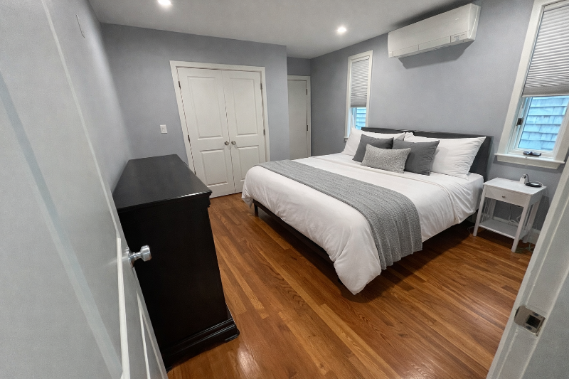 955 E Broadway #4 - Photo 7 of 19