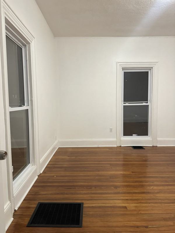 15 Barrett St - Photo 6 of 13