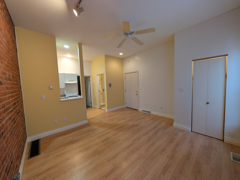 158 Park St #1 - Photo 4 of 5