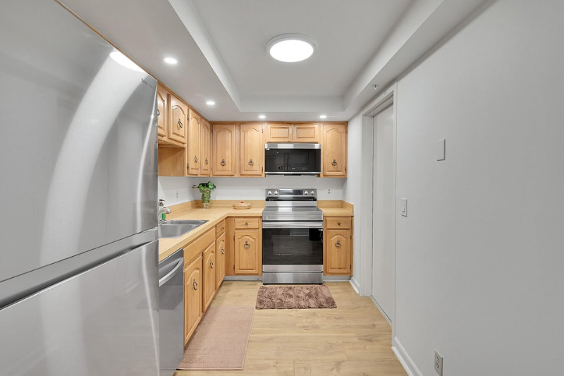 7835 Lakeside Blvd - Photo 4 of 8