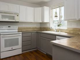 18609 E 11th Ave - Photo 1 of 1