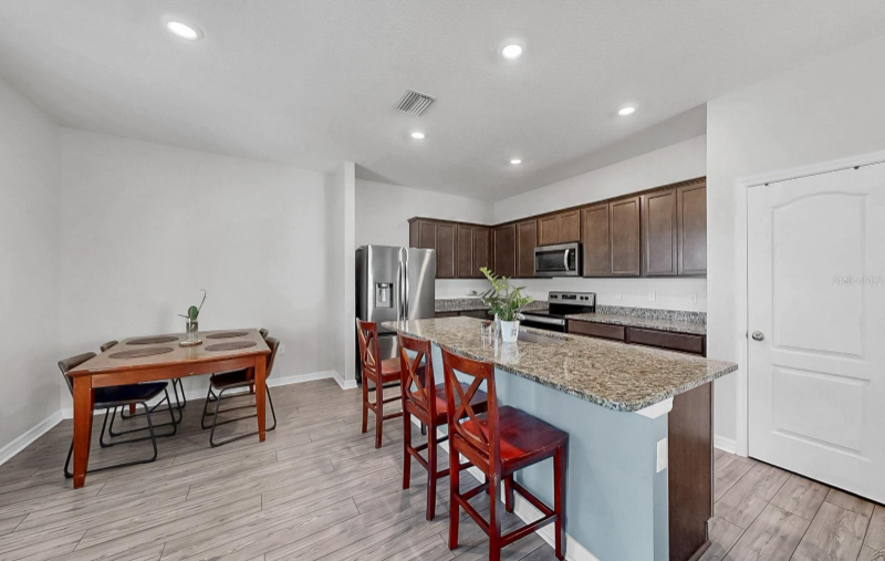 5453 Fez Ct - Photo 4 of 20