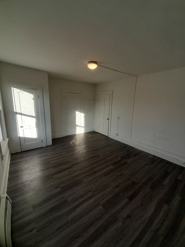 120 Babcock St #3rdFL