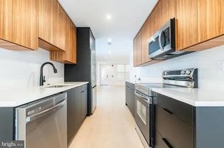 1649 N 6th St #10 - Photo 1 of 1