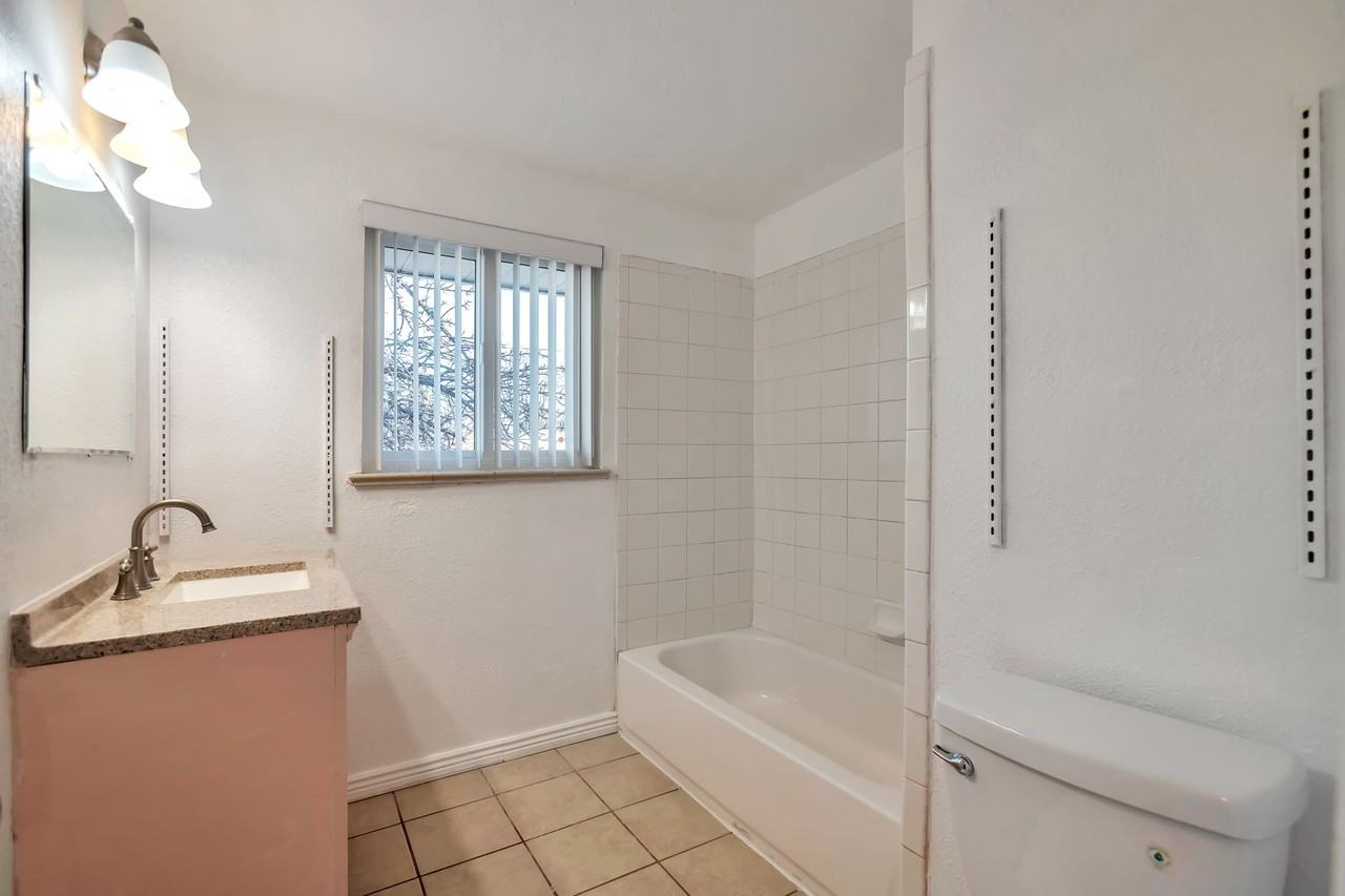 420 Zenobia St #420ZENOBIA - Photo 7 of 34