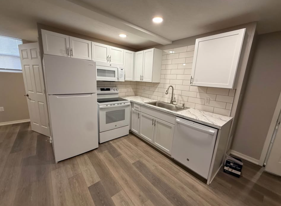 1330 F St #1 - Photo 6 of 6