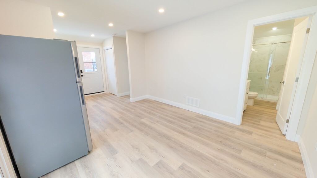 21 Fawell Ave - Photo 6 of 28