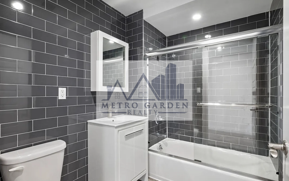 177-16 Wexford Terrace #502 - Photo 6 of 7