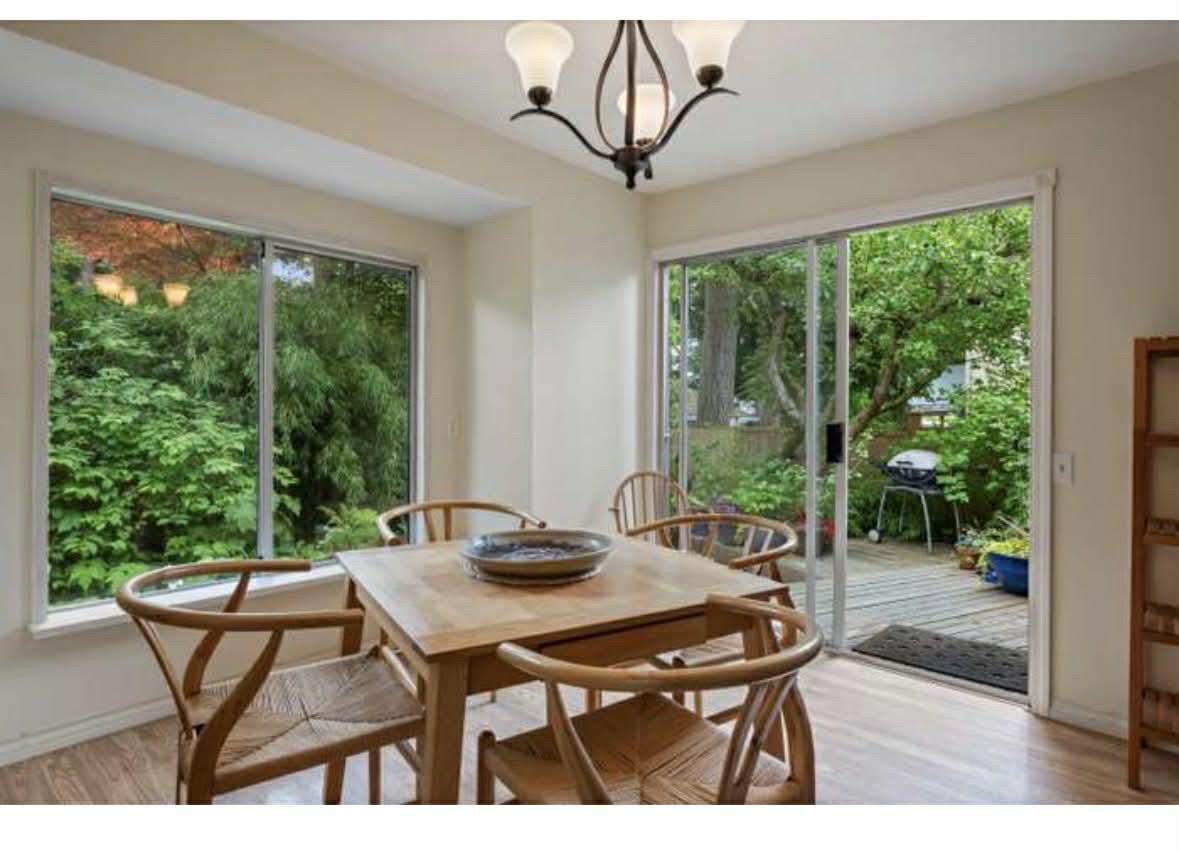 1430 Bergstrom Rd - Photo 2 of 20