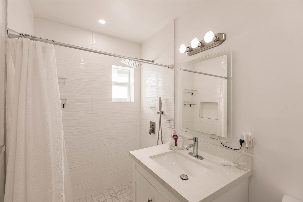 9900 Dominican Dr #1 - Photo 7 of 18