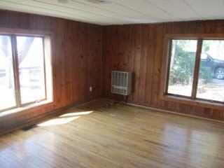 1138 E Shore Dr #2 - Photo 6 of 17