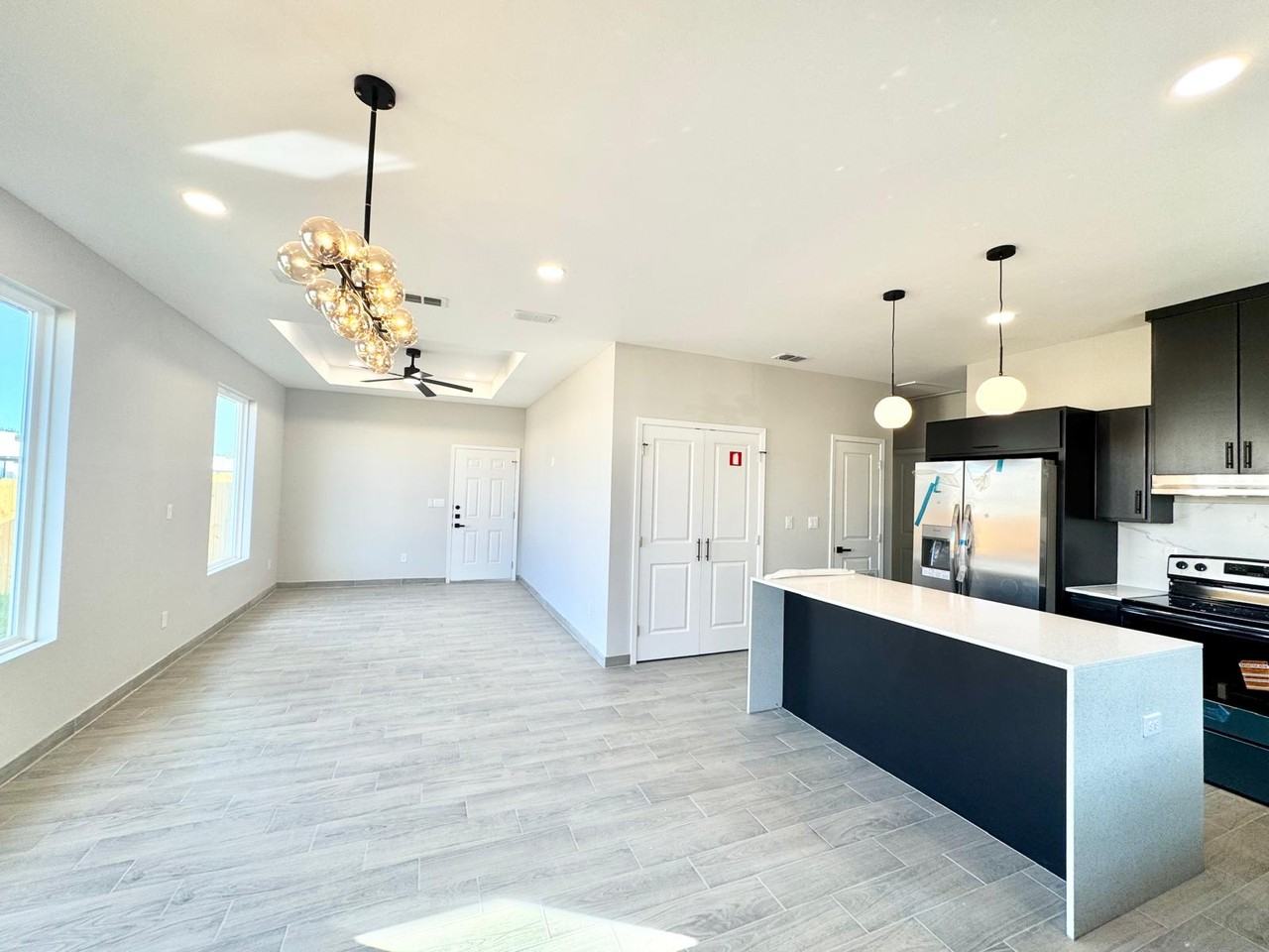 2103 Selena St #1 - Photo 4 of 19