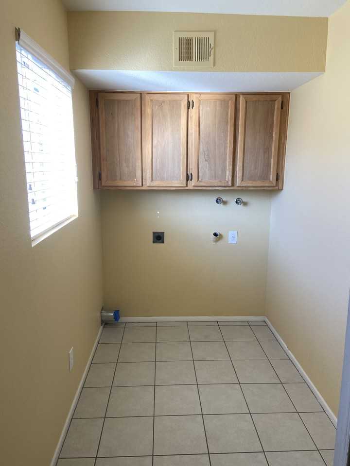 3514 E Diamond Ave #NA - Photo 7 of 15