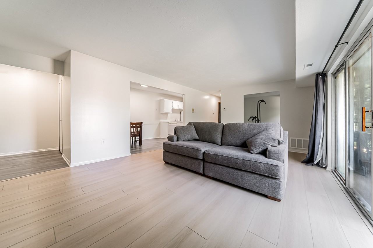 1930 King James Pkwy #205 - Photo 3 of 13