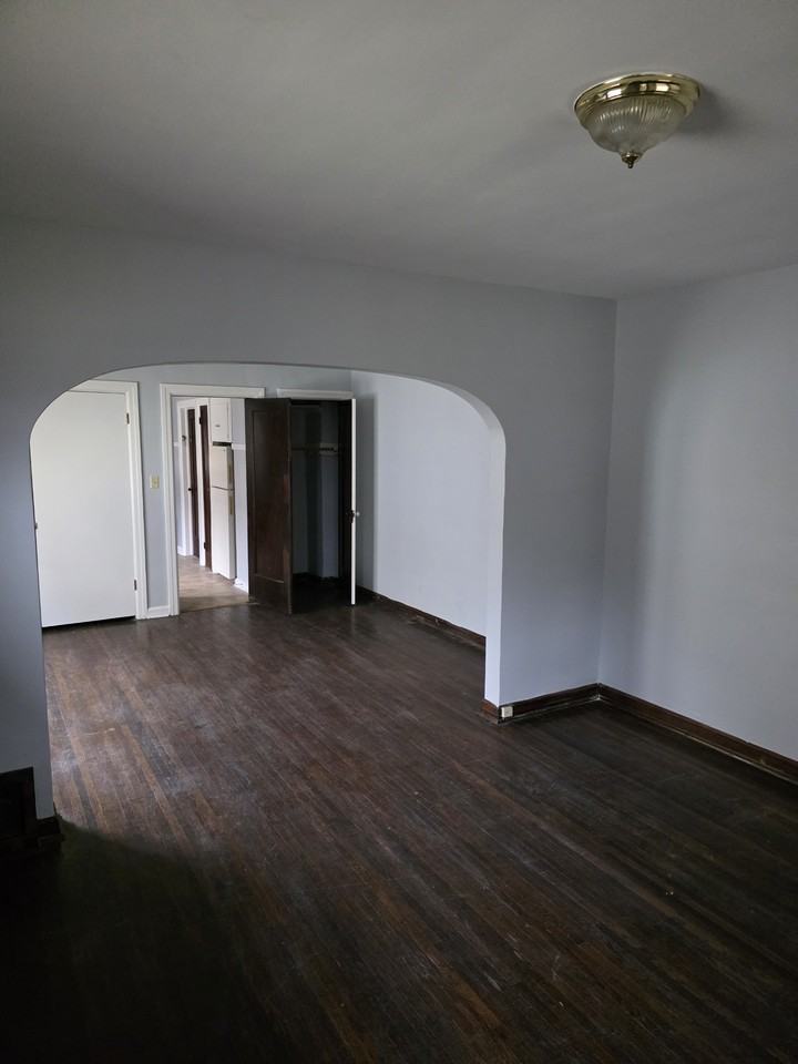 832 N Emerson Ave #NA - Photo 3 of 7