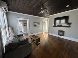 featured image of 201 E Arizona Ave #4