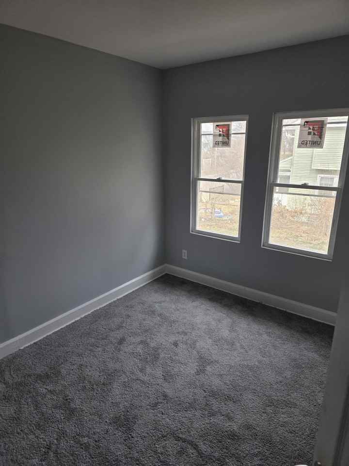 29 S Gladstone Ave #NA - Photo 7 of 10