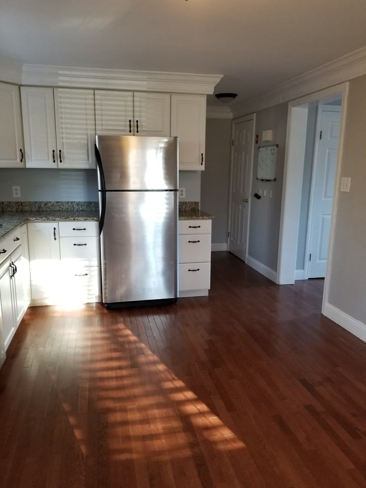 370 High St #W - Photo 7 of 17