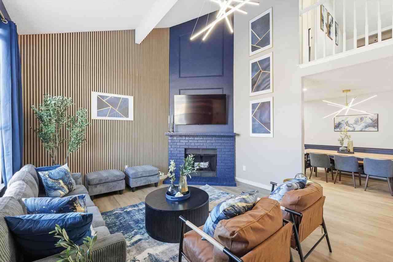 2 Saint Charles Pl #NA - Photo 3 of 48