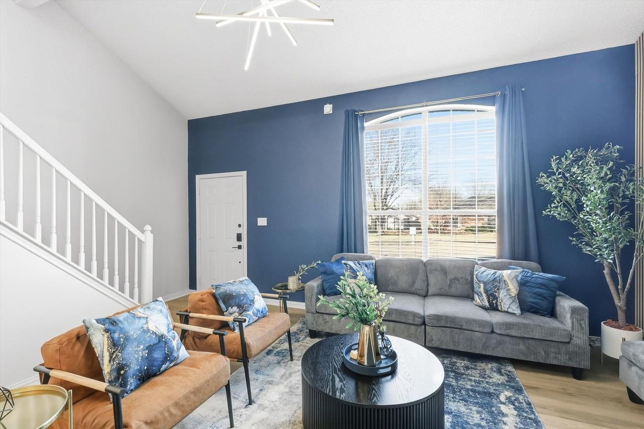 2 Saint Charles Pl #NA - Photo 6 of 48