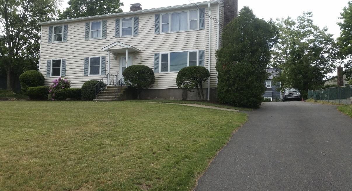 172 S End Rd #2ndFL - Photo 3 of 9