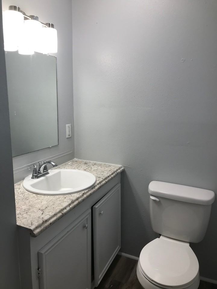 920 Prater Rd #920 - Photo 5 of 10