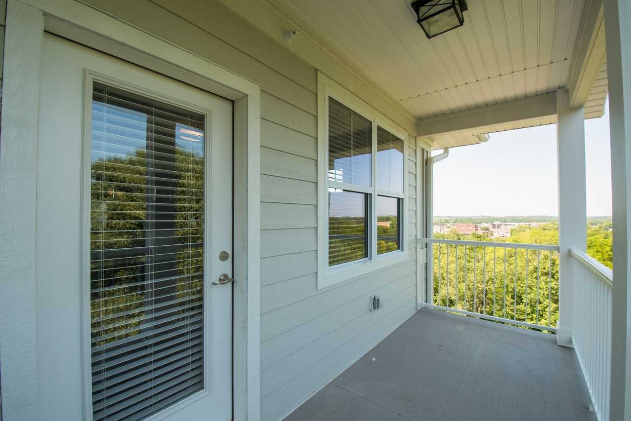 1648 Foster Rd #1648-2C - Photo 5 of 6