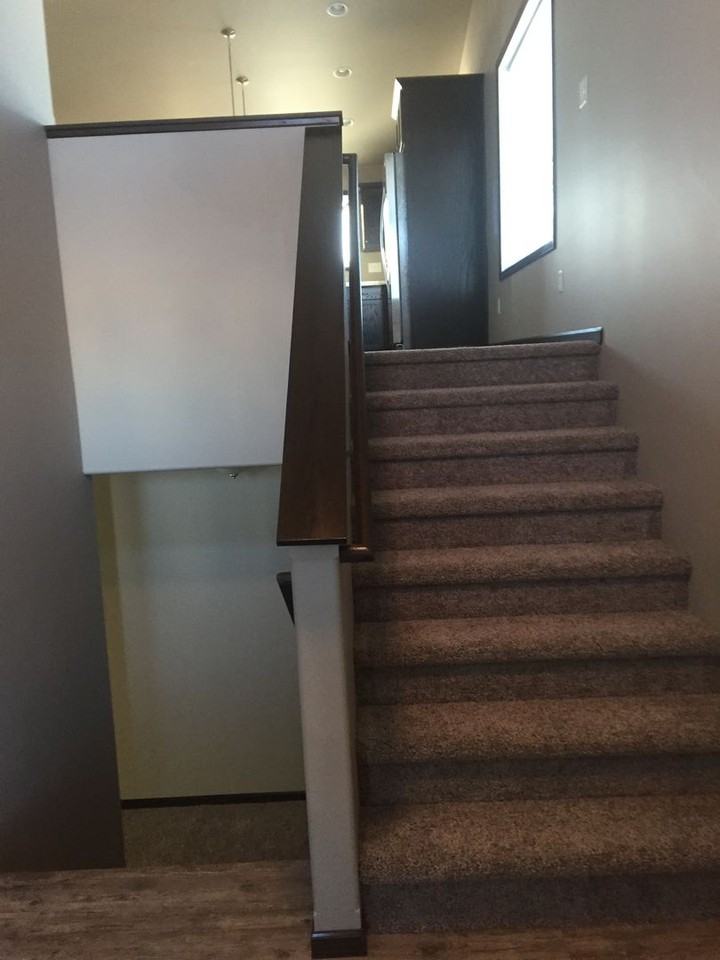 805 Albert Dr W - Photo 5 of 11