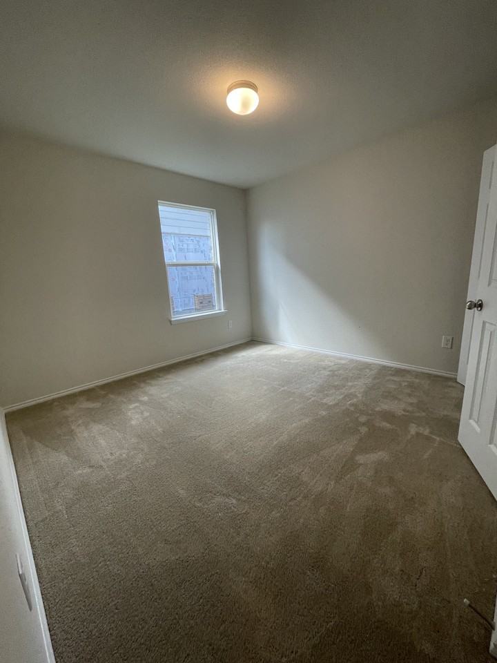 1009 Voca Dr #NA - Photo 2 of 7