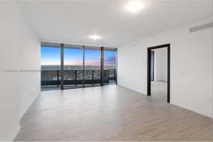 featured image of Brickell Plaza & SE 10th St