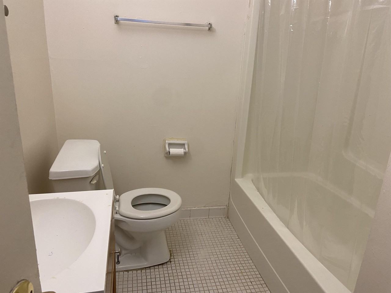 411 Northside Dr #G5 - Photo 7 of 7