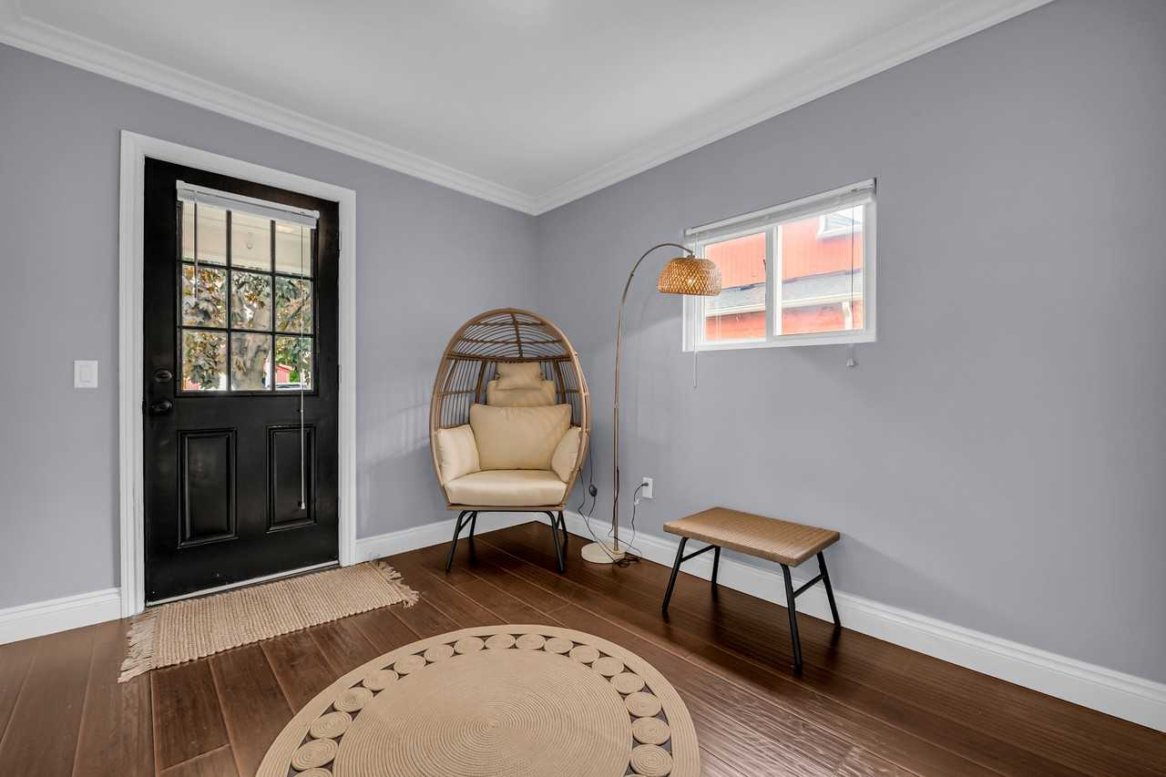 121 Washington St - Photo 5 of 40