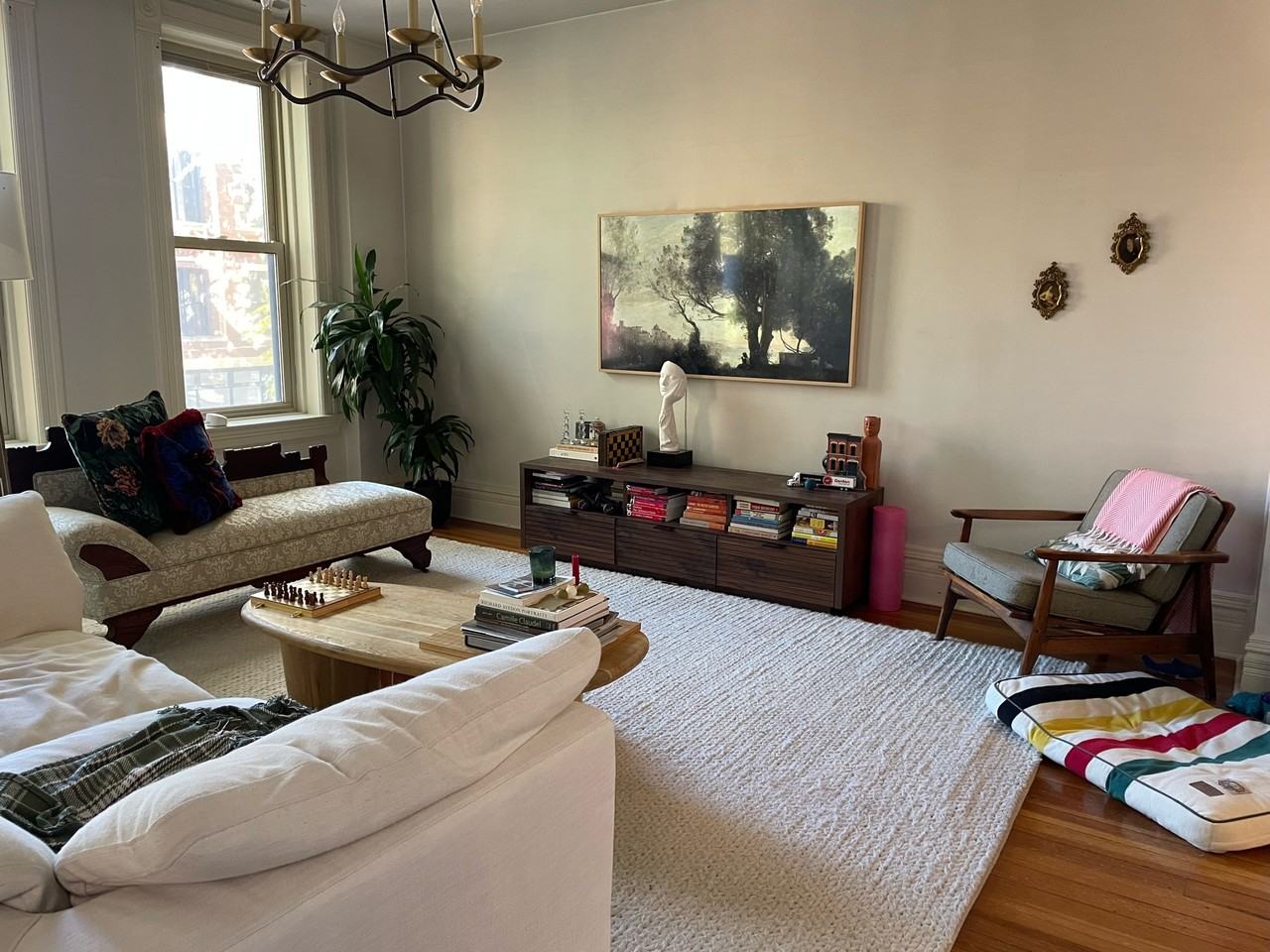 1941 W Thomas St #2 - Photo 2 of 16