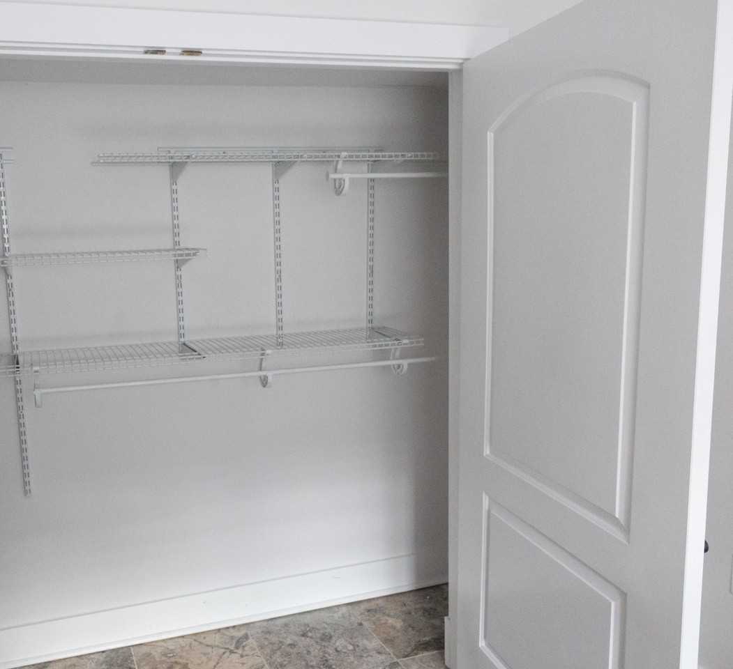 1220 Holbrook Ter Ne #B1 - Photo 2 of 10