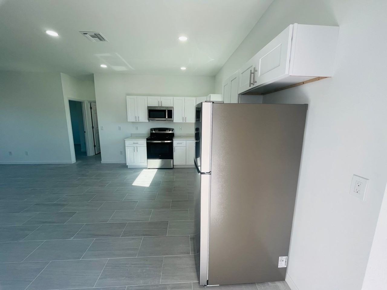 3307 10th St Sw - Photo 7 of 19