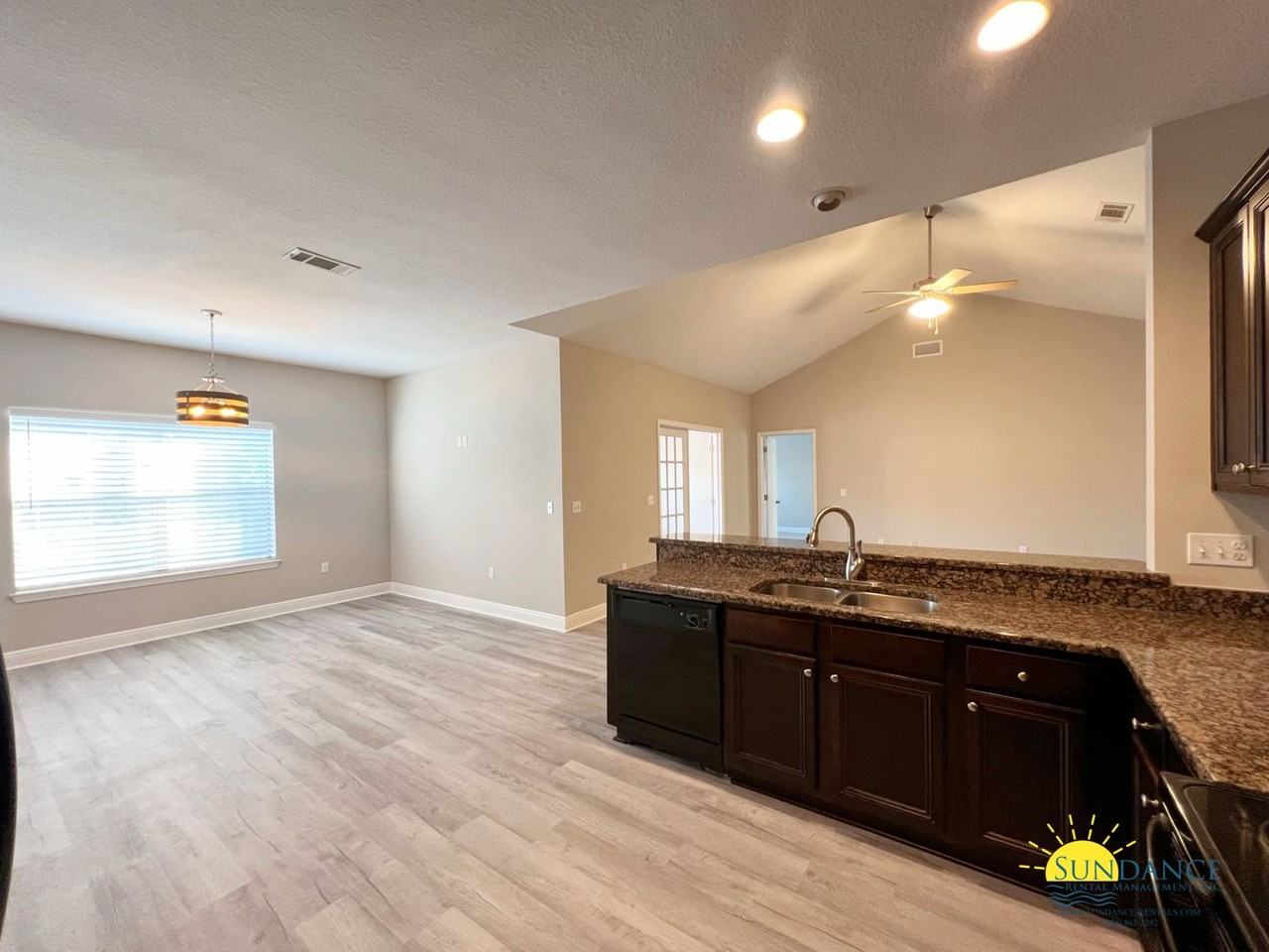 326 Bella Blvd - Photo 5 of 20