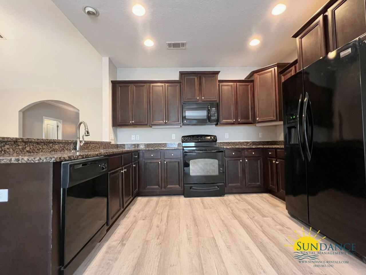 326 Bella Blvd - Photo 6 of 20