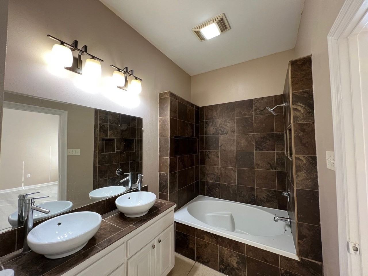 34399 Buck Carroll Rd - Photo 7 of 14