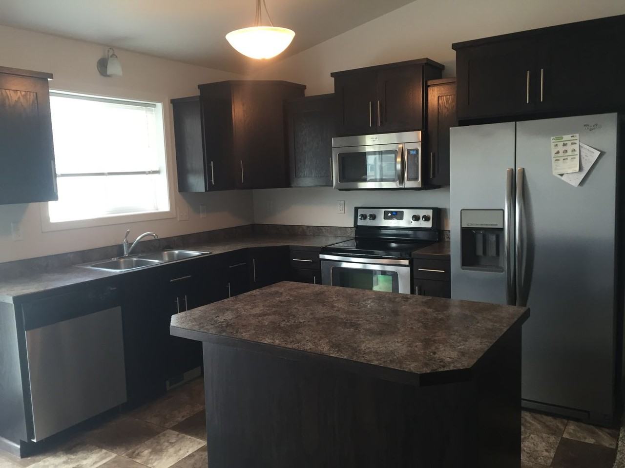 1220 S Beach Way - Photo 3 of 8