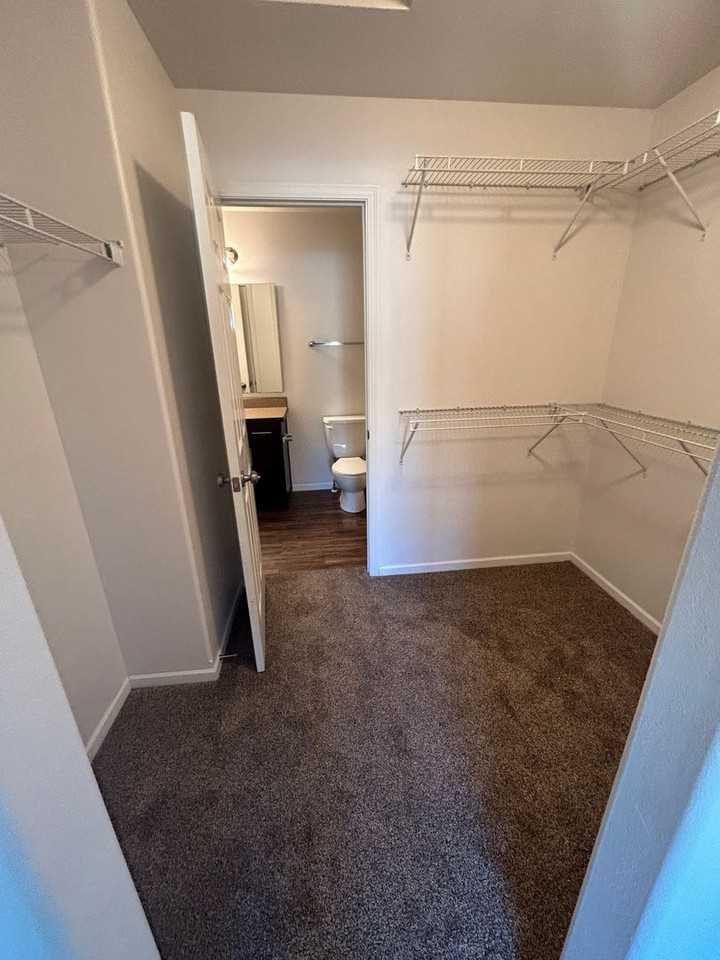 1220 S Beach Way - Photo 7 of 8