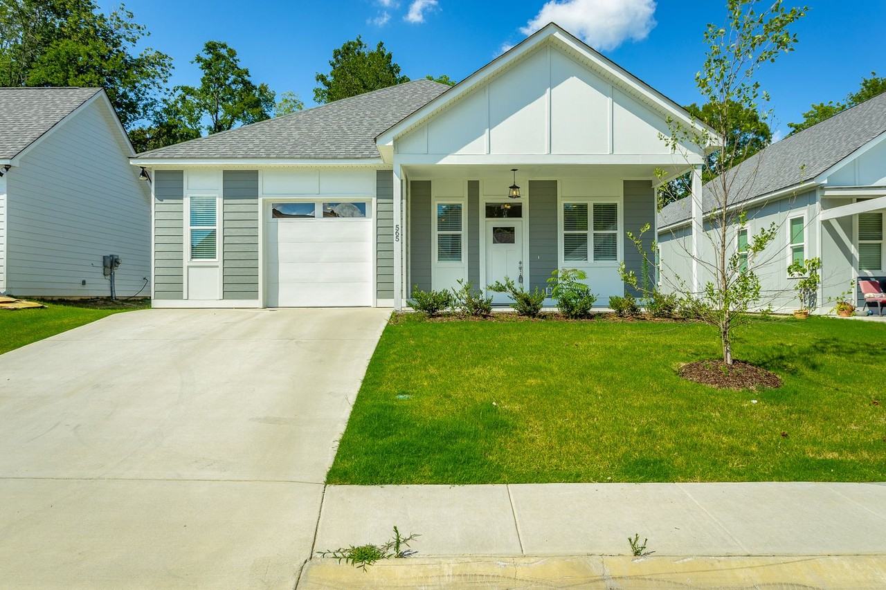 578 Strong Ave - Photo 2 of 44