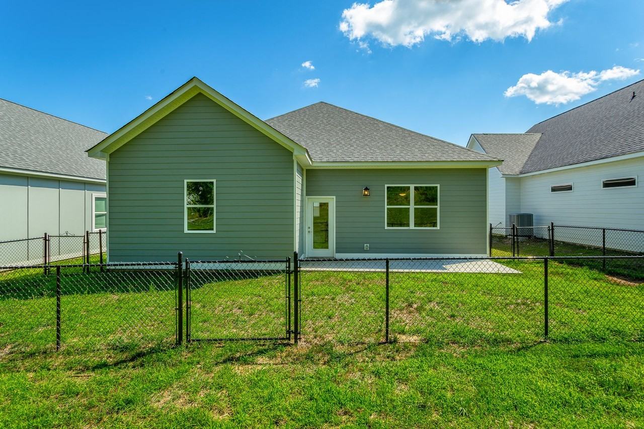 578 Strong Ave - Photo 5 of 44