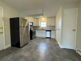 featured image of 21 21 & 25 Thomas Ave