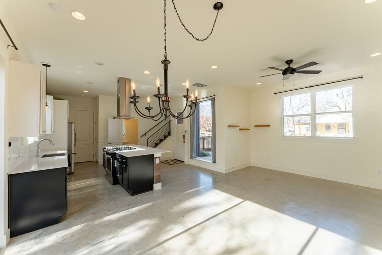 3403 Neal St #A - Photo 7 of 30